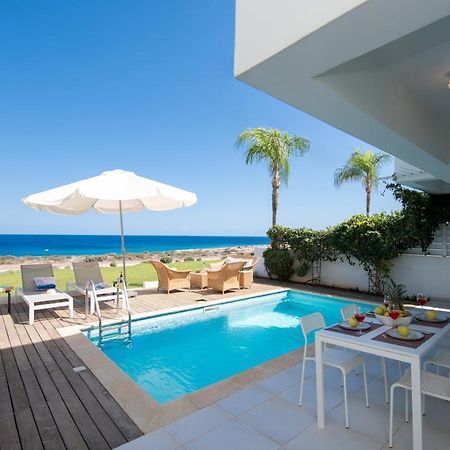 Jasmine Sea Front Villa Protarász Kültér fotó